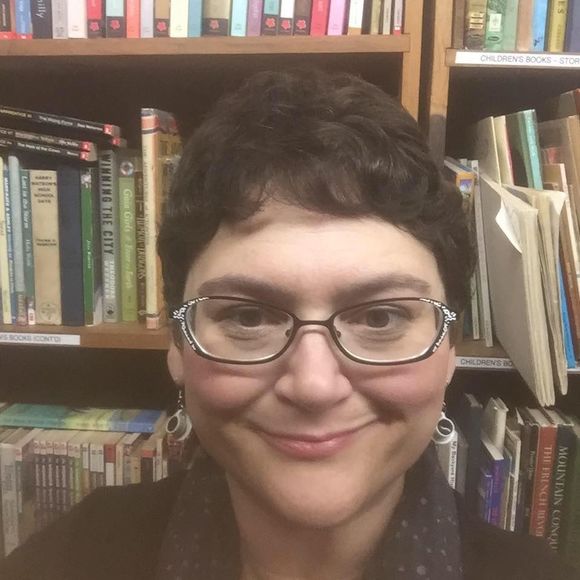 Meet your Posher, Jenny - Picture 1 of 1